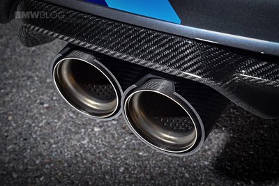 【樂駒】BMW 原廠 改裝 F80 F82 F87 M2C M Performance Carbon 碳纖維尾飾管 亮面