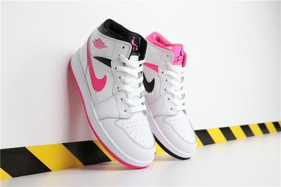 Air Jordan 1 Mid “Hyper Pink”粉紅鴛鴦 休閒運動 籃球鞋 555112-106 女鞋