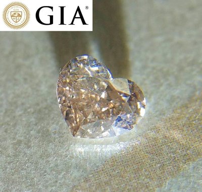 飛飛【台北周先生】天然Fancy粉紅色鑽石 0.36克拉 粉鑽 Even分布 罕見愛心切割 送GIA證書