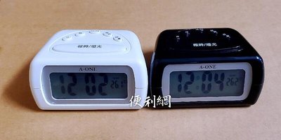 A-ONE金吉星 LCD語音報時鬧鐘 TG-080 商品尺寸:100×50×80mm 整點報時 藍色夜光-【便利網】