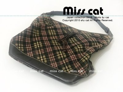 『Miss Cat 貓小姐』＊【2手美品】miryoku 學院風菱格紋水桶包