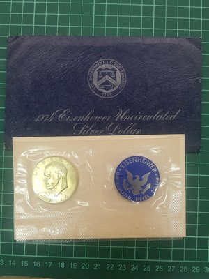 *少有藍皮包裝*1974年美國 艾森豪1美元銀幣含證書紀念章一套，品項如圖