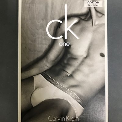B009 Calvin Klein one cotton hip brief 三角內褲-黑700