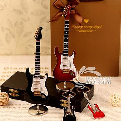 音樂盒可刻字木質電吉他模型西洋樂器擺件汽車掛件送朋友生日圣誕節禮物