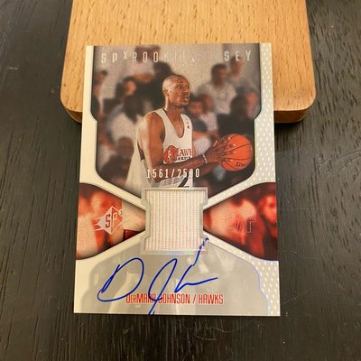 NBA 2000-01 SPx Rookie Jersey DerMarr Johnson Auto RC #1561/2500新人卡 親筆簽名 籃球卡