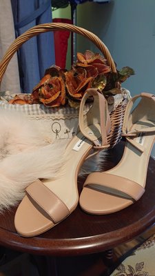 Amy友人割愛 ❤腳踝超美涼鞋(真品)  36號 L.K.Bennett 英國凱特王妃劍橋公爵夫人 最愛品牌