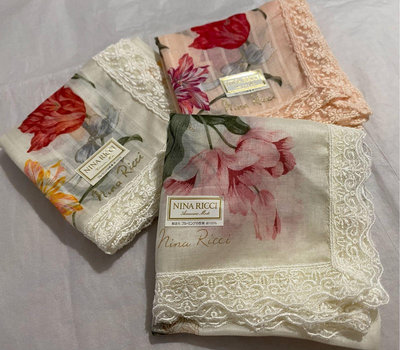 日本手帕  擦手巾 Nina ricci no. 28-15-16-17 44cm 每條420元
