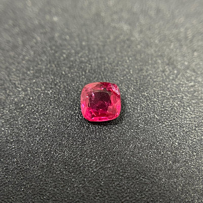 天然粉色尖晶石(Pink Spinel)裸石0.33ct [基隆克拉多色石Y拍]