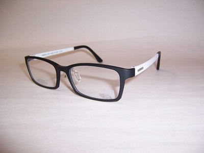 光寶眼鏡城(台南)HAMMER ,ULTEM最輕新塑材有鼻墊眼鏡*服貼不外擴*HM301/5041