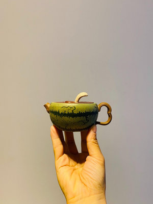 清涼一夏小品西瓜壺清貨，杯子可以另外買的，有11 紫砂壺 茶具 品茗杯【南庭玉】