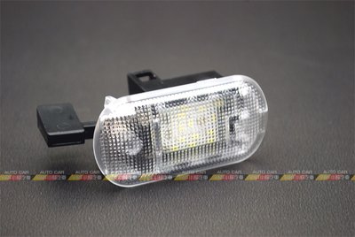 (VAG小賴汽車)Golf4 Bora 手套箱 工具箱 燈 LED 全新