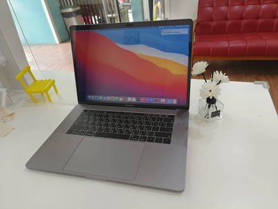 【艾爾巴二手】MacBook Pro 2019 i7-2.6G/16G/256G 灰15吋#二手筆電#漢口店 MLVCF