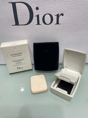 (只有粉盒與粉撲)Christian Dior CD 迪奧 雪晶靈極淨美白粉餅盒與粉撲