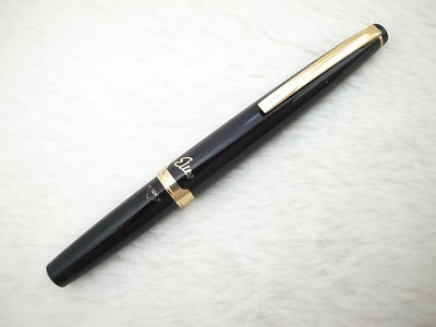 A837 百樂 日本製 elite 短鋼筆 18k 細字尖(7.5成新無退漆)(含con40吸墨器)