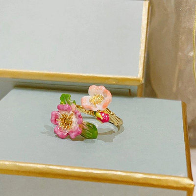 直購#Les Nereides 伊麗莎白玫瑰 粉玫瑰花朵綠葉 開口戒指環