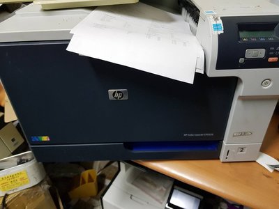 二手 HP Cp5225DN 印表機 A3彩色 雙面列印 HP 307A 印不到2萬張 94949