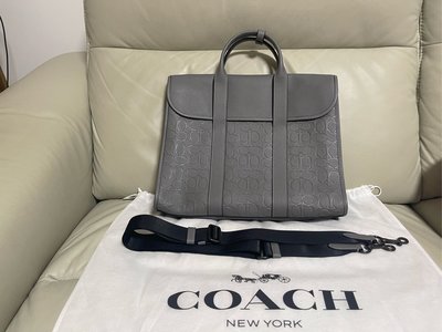 COACH壓印logo大款斜背包100%原廠公司貨！支持驗貨！賠本出售