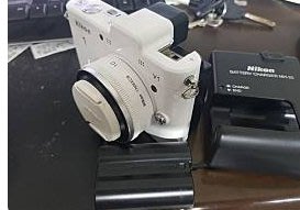 二手 Nikon 1 V1 白 + 10MM 簡配 非V2 V3 J2 J3 J4