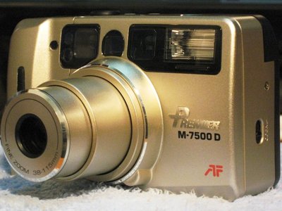 Premier M-7500D 35MM 底片相機！全自動伸縮鏡頭、慢速快門，夜拍模式！如新、少用！