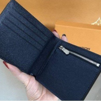 LOUIS VUITTON Amerigo Wallet M62045