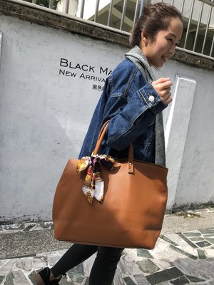 Black Market 韓國ensoen正品 新款女包 真皮軟純色購物包托特包包中包(現貨+預購)