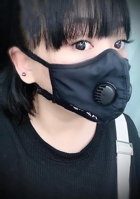 台灣品牌現貨下單處RIDEA雙氣閥立體口罩 防霾好呼吸，運動生活好夥伴圖一戴的是XL