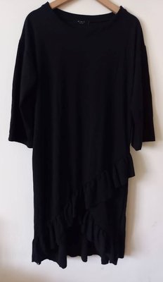 黑色短袖韓國製不規則裙擺洋裝魚尾裙休閒連身裙