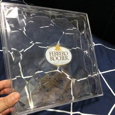 金莎巧克力空塑膠盒(無內容物）