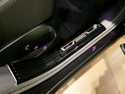 涔峰ＣＦ☆(黑鈦)福斯VW New Tiguan 五人座專用 內迎賓踏板 後門內門檻條 不鏽鋼踏板 後門檻踏板 防刮飾板