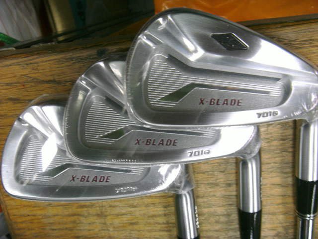 總統高爾夫*Bridgestone Tourstage X-BLADE 701G S200鍛造鐵桿組5-Pw