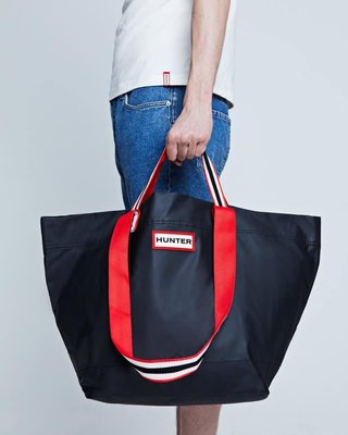《 漢娜小姐 》❤️ HUNTER 輕量級 萬用托特包 / 旅行袋 (黑)