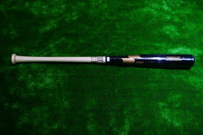 棒球世界 全新 SSK加拿大楓木棒球棒 型號：PRO550P-RM73特價 ORDER