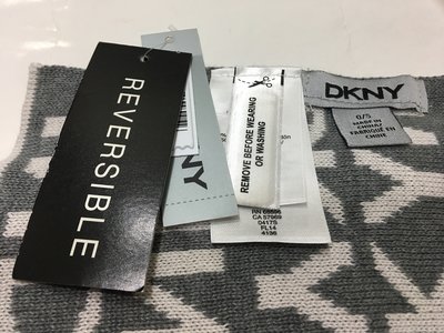 DKNY 全新圍巾