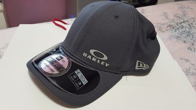 [二手] OAKLEY/NEW EAR 棒球帽