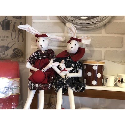 *黑頭小羊雜貨小舖*日本帶回zakka~鄉村風格手工兔子布娃娃/鄉村風格裝飾兔兔造型布偶/手工布偶/手工兔子娃娃（賠售出清特價）二款合購