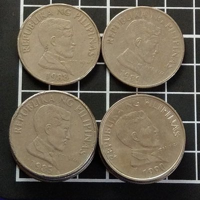 【大三元】菲律賓錢幣-1披索~背牛 1985.1988.1989.1990年~1枚1標