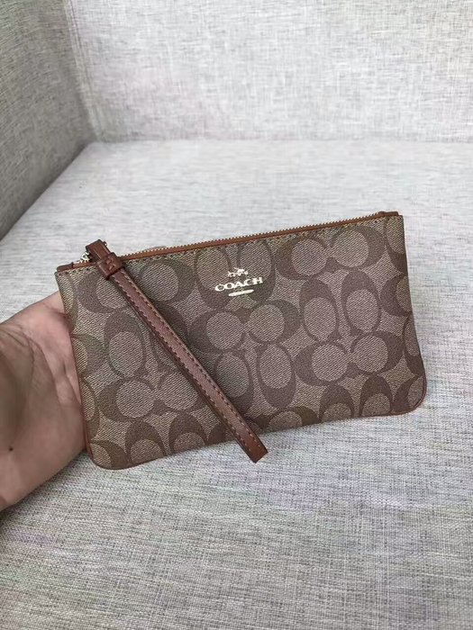 woodbury outlet coach