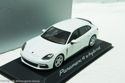 【超值特價】保時捷原廠 1:43 Minichamps Porsche Panamera 4 E-Hybrid 白色