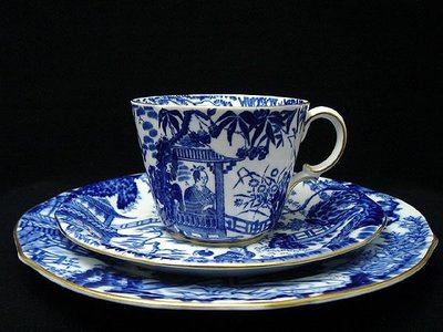 小 西 洋 ☪ ¸¸.•*´¯` 英國製Royal Crown Derby Mikado天皇三件式咖啡杯&amp;盤