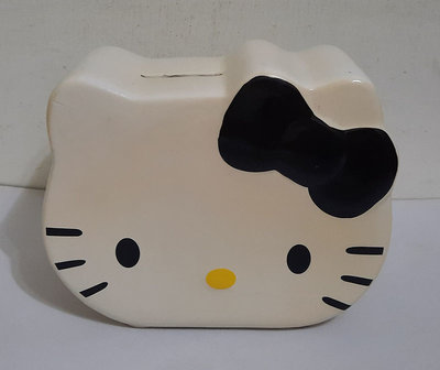 Hello Kitty 頭型大臉陶瓷撲滿/存錢筒(2011年)