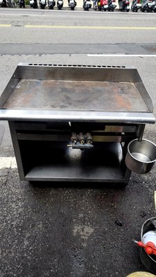 南門餐廚設備拍賣二手大牛排煎台落地型移動式煎台