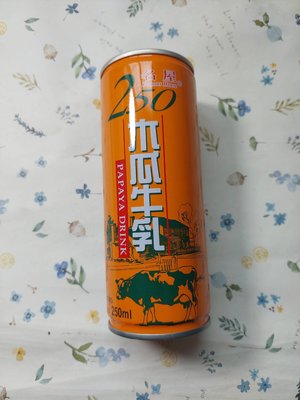 名屋 木瓜牛乳口味飲料250ML(效期:2024/11/16)市價18特價12元(限重5公斤)