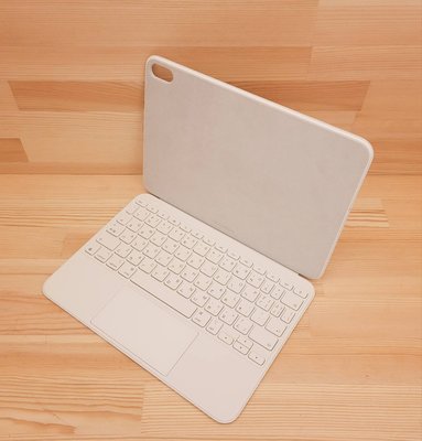 Apple iPad10 Magic Keyboard Folio 巧控鍵盤雙面夾*只要4700元*(H0850)