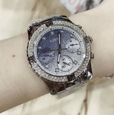 GUESS 鑲水晶錶盤 銀色不銹鋼錶帶. 石英 女士手錶 W0774L6