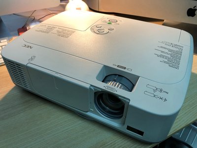 NEC M300X LCD投影機(內建HDMI)含遙控器~