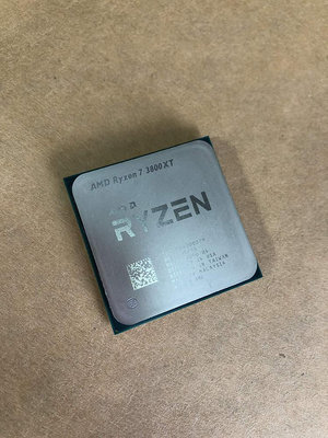 AMD R7 Ryzen 7 3800XT CPU 八核