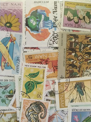 越南450枚左右不重復郵票收藏，精美外國郵票珍藏，喜歡朋友直5622