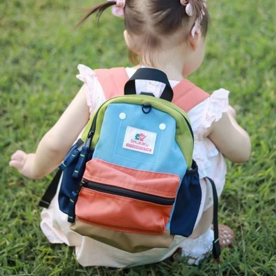 促銷打折  書包日本shukiku書包男童女孩超輕一到三年級兒童旅游外出背包