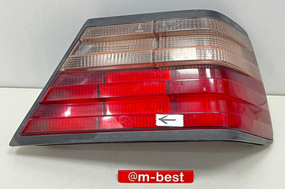 BENZ W124 C124 1993-1995 後燈殼 後尾燈 後車燈 尾燈 (右邊 白 副駕駛邊) (外匯) 1248203866