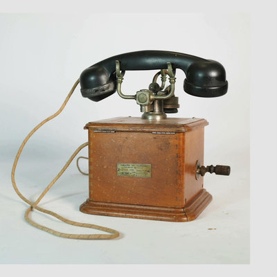 1923年法國古董Thomson木殼磁石膠木手搖電話機發電機